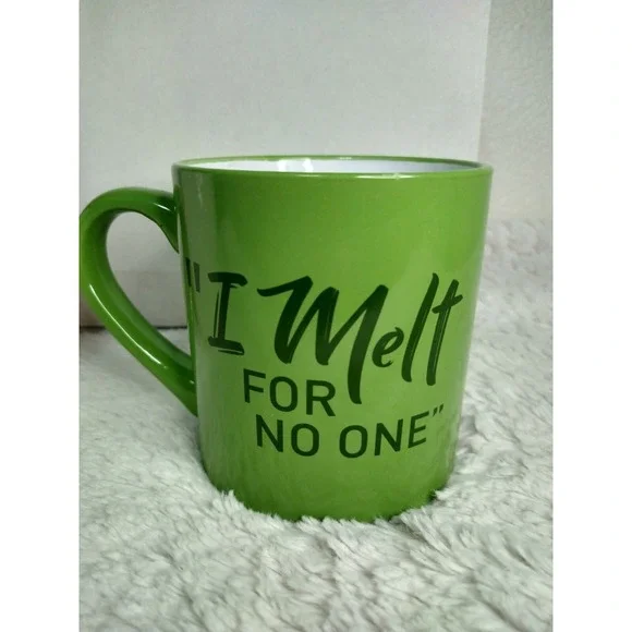 Mars Collectibles Red Santa, Blue, Green M&m's Cups I Melt for No One Lot of 4 - Picture 9 of 10